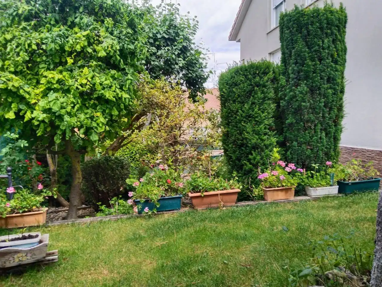 Jardí de Casa o xalet en venda en Villariezo amb Calefacció, Jardí privat i Parquet