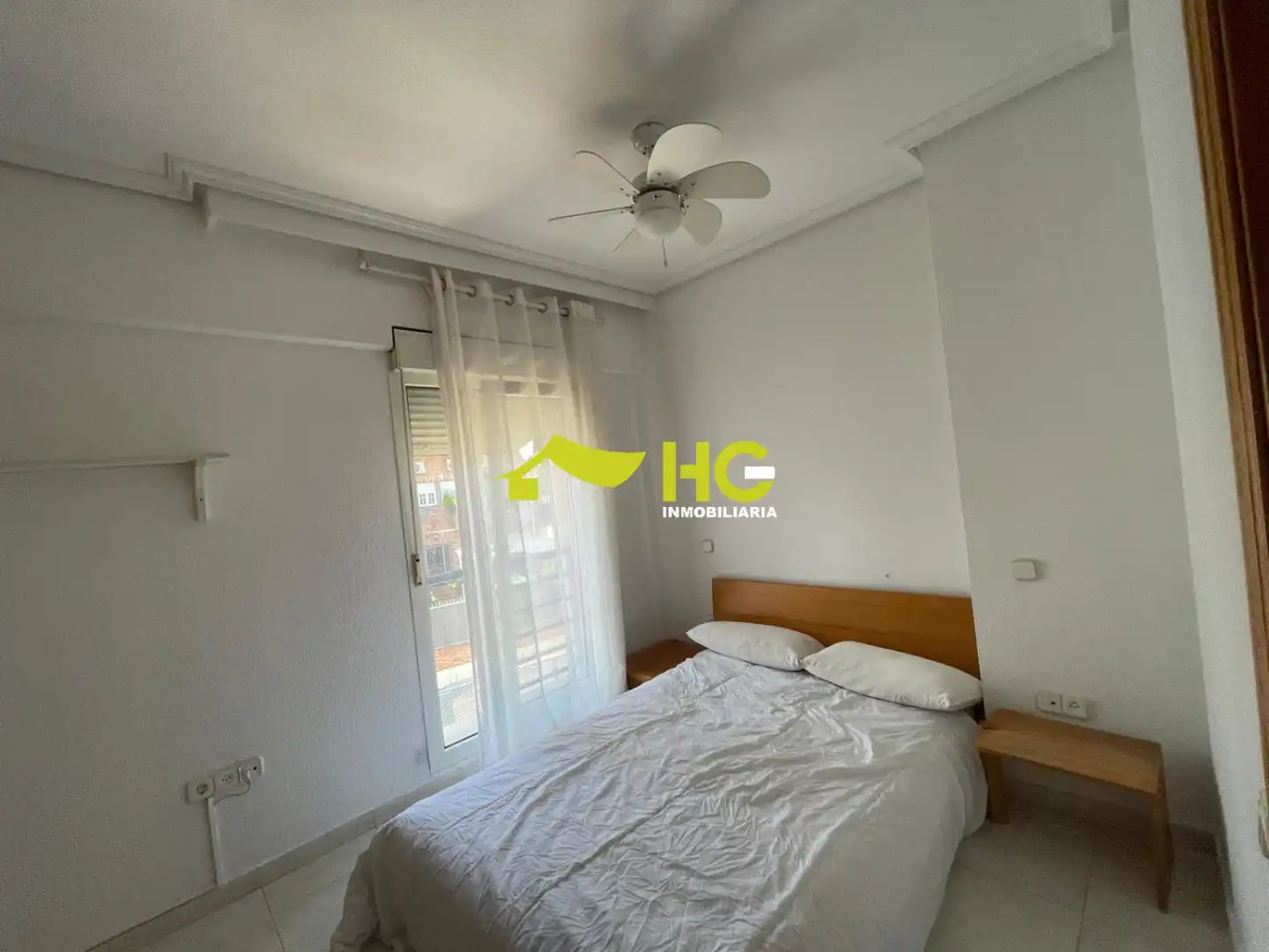 Habitación de Piso para compartir en Villaviciosa de Odón con Aire acondicionado y Calefacción
