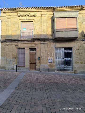 Casa-chalet en Venta en Valderas