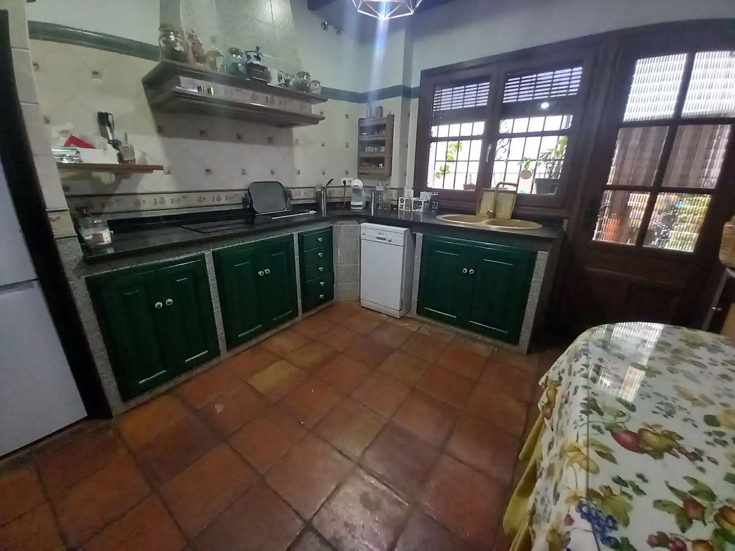 Cuina de Casa o xalet en venda en Ronda amb Aire condicionat, Calefacció i Terrassa