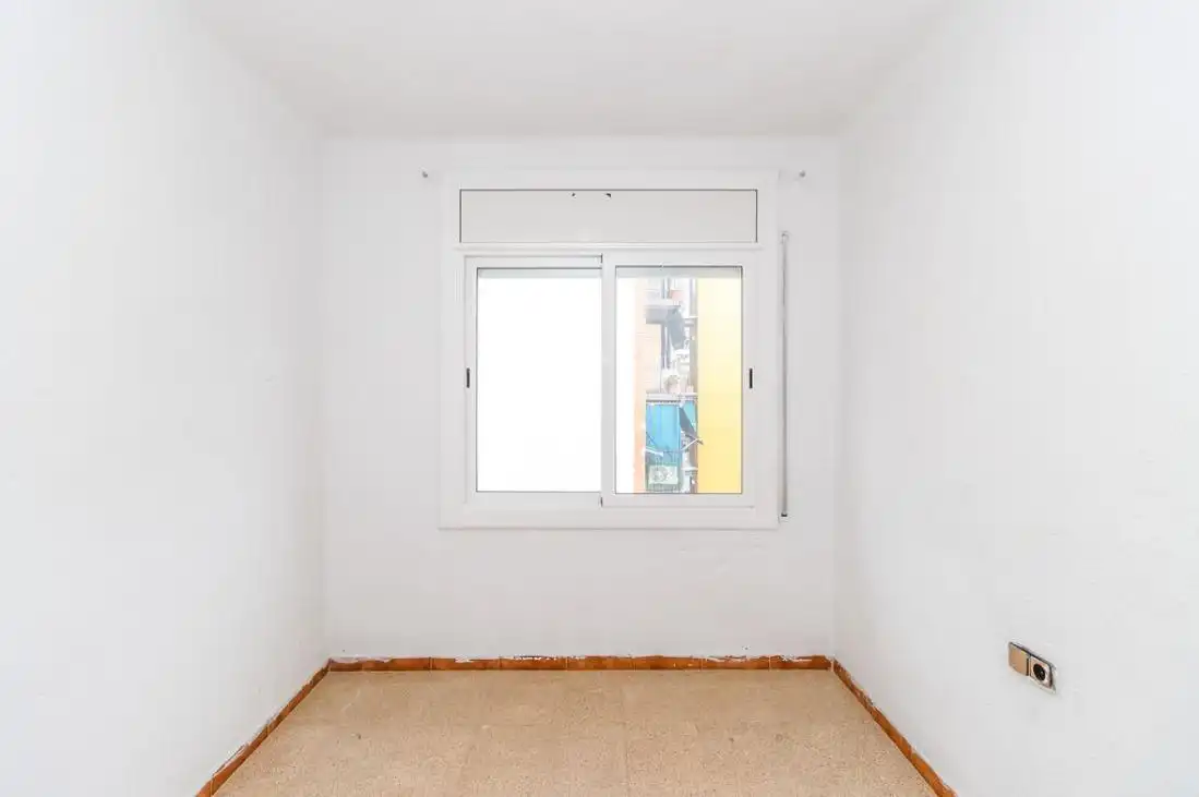 Habitación de Piso en venta en Sabadell