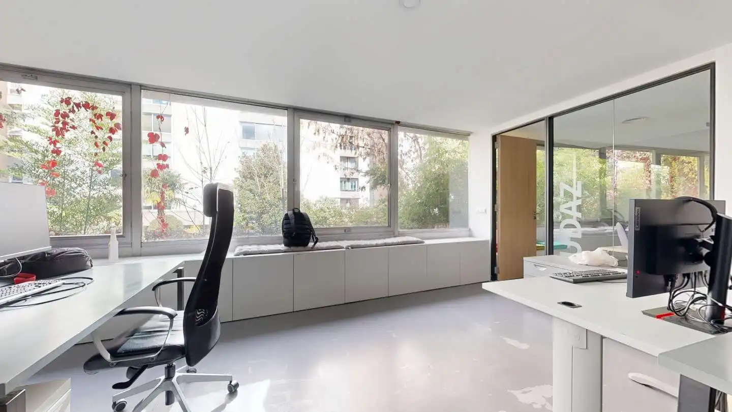 Office for sale in Madrid  with Air Conditioner, Heating and Storage room