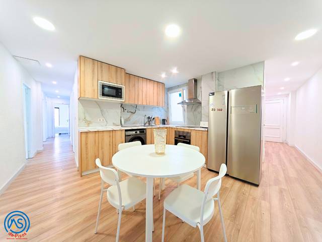 Piso en Alquiler en Calle del Conde de Aranda, 142 en San Pablo