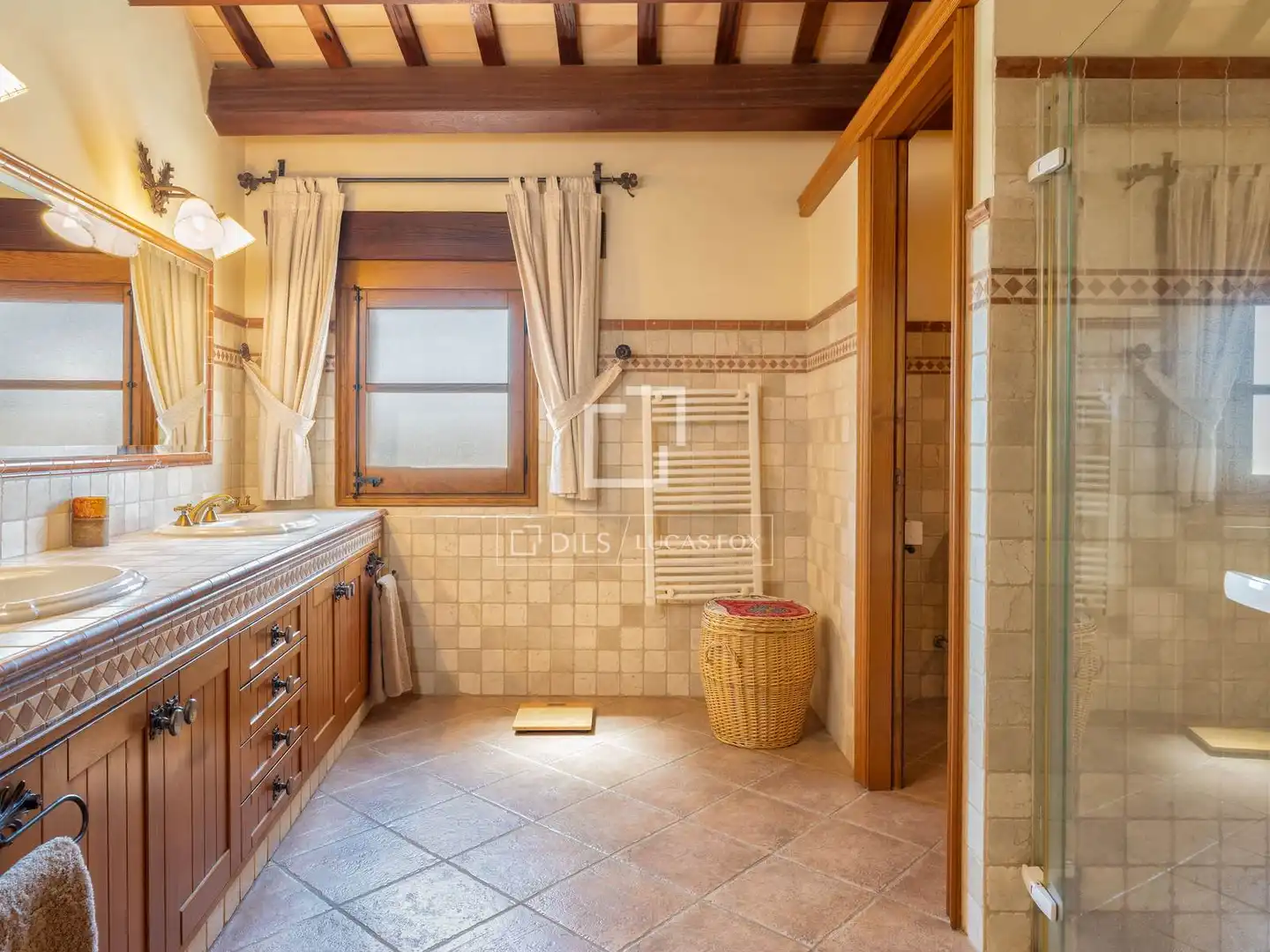 Bathroom of Country homes for sale in Breda  with Air Conditioner, Heating and Private garden