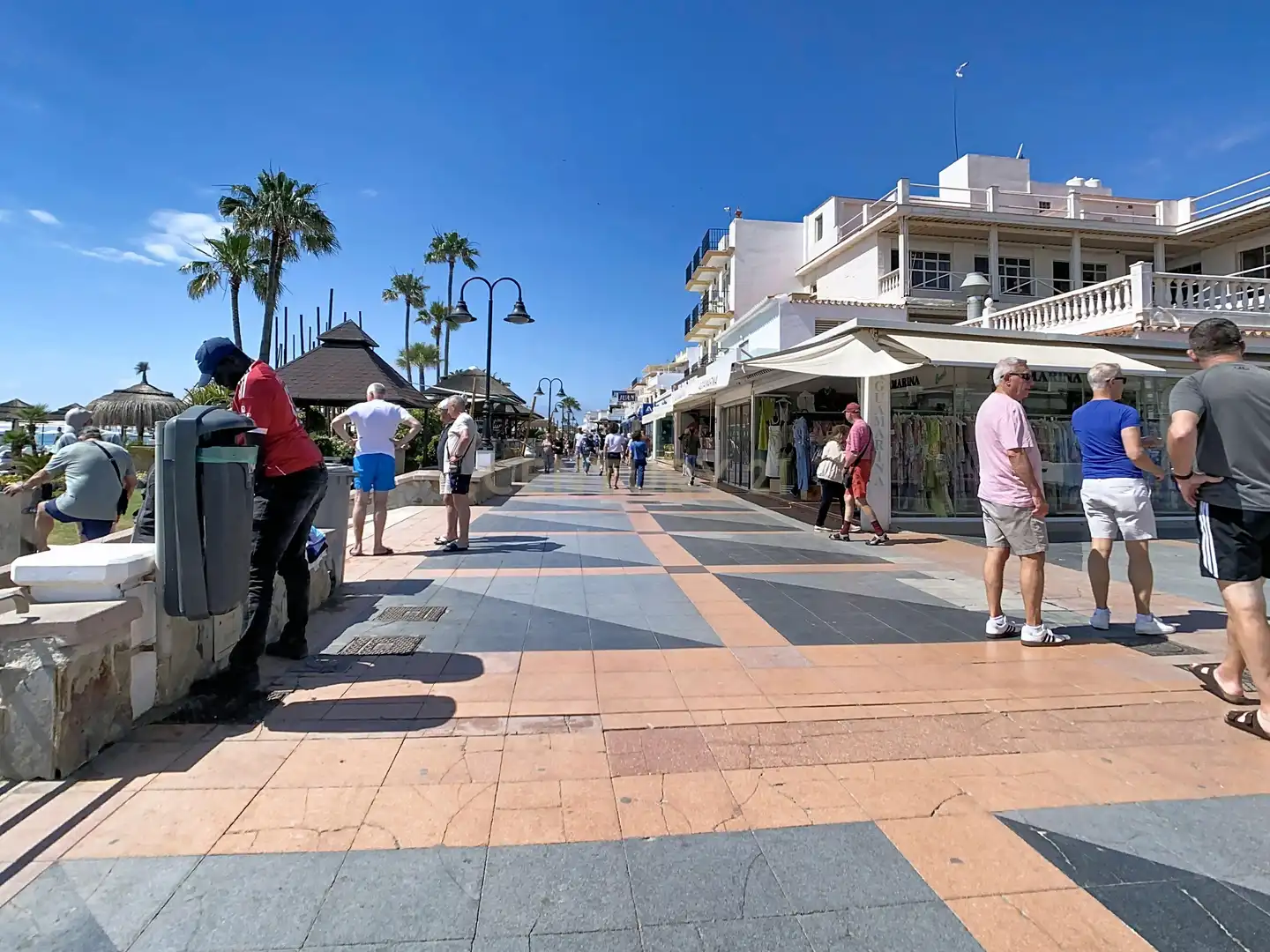 Local en venta en Calle Carmen Montes, Torremolinos, Spain, La Carihuela - Los Nidos