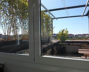 Attic to rent in Hispanoamérica - Bernabéu