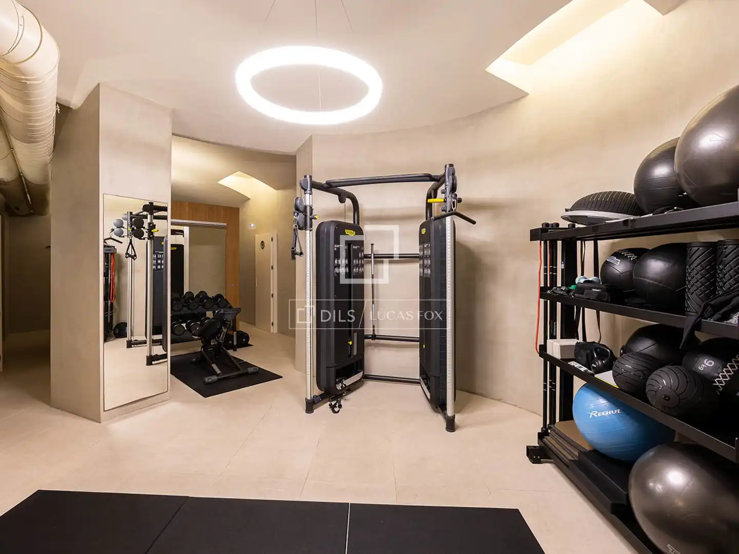 Piso en venta en Barcelona con Aire acondicionado, Calefacción y Parquet
