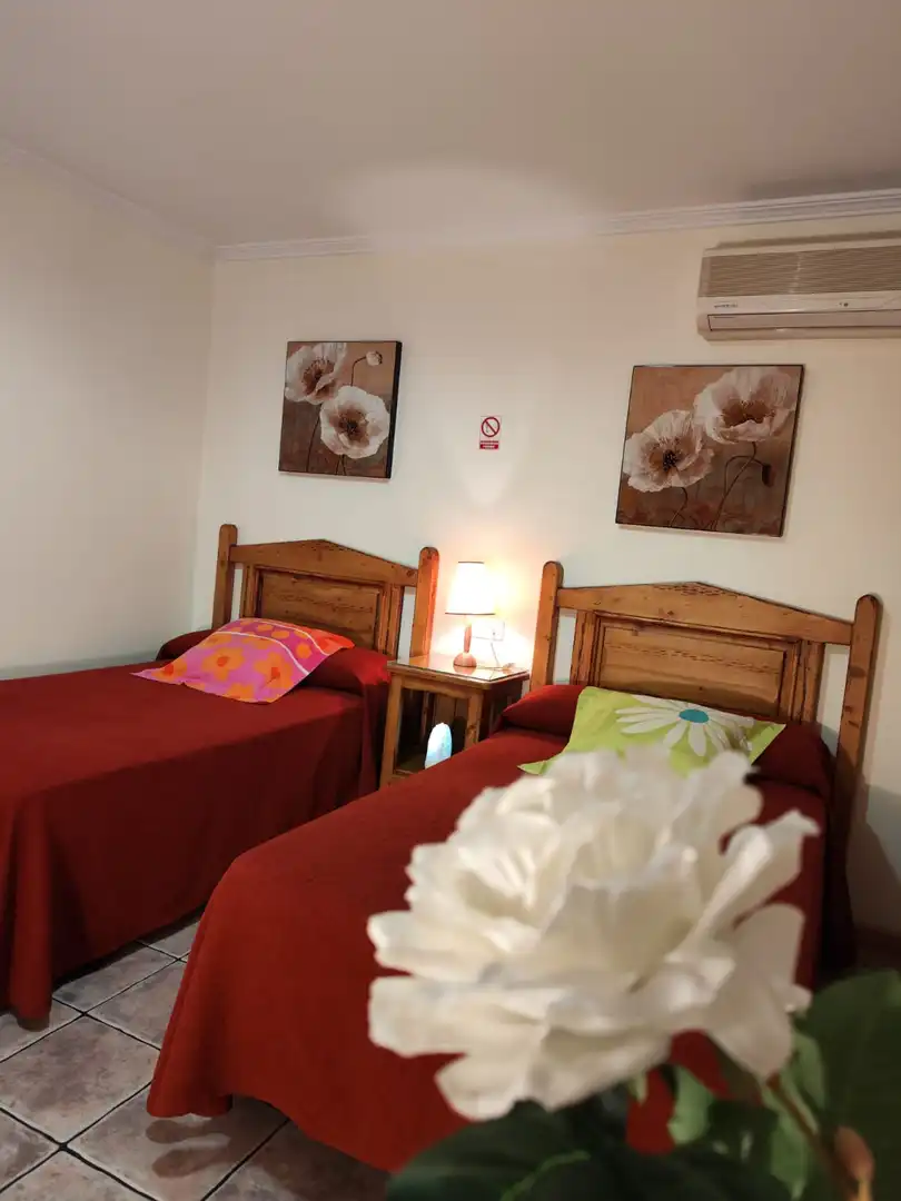 Habitación de Edificio en venta en Castillo de Locubín con Alarma