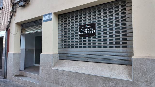 Local comercial en Venta en Carrer dels Germans Vilafañe en Plaza Donoso Cortés - Avenida Magdalena