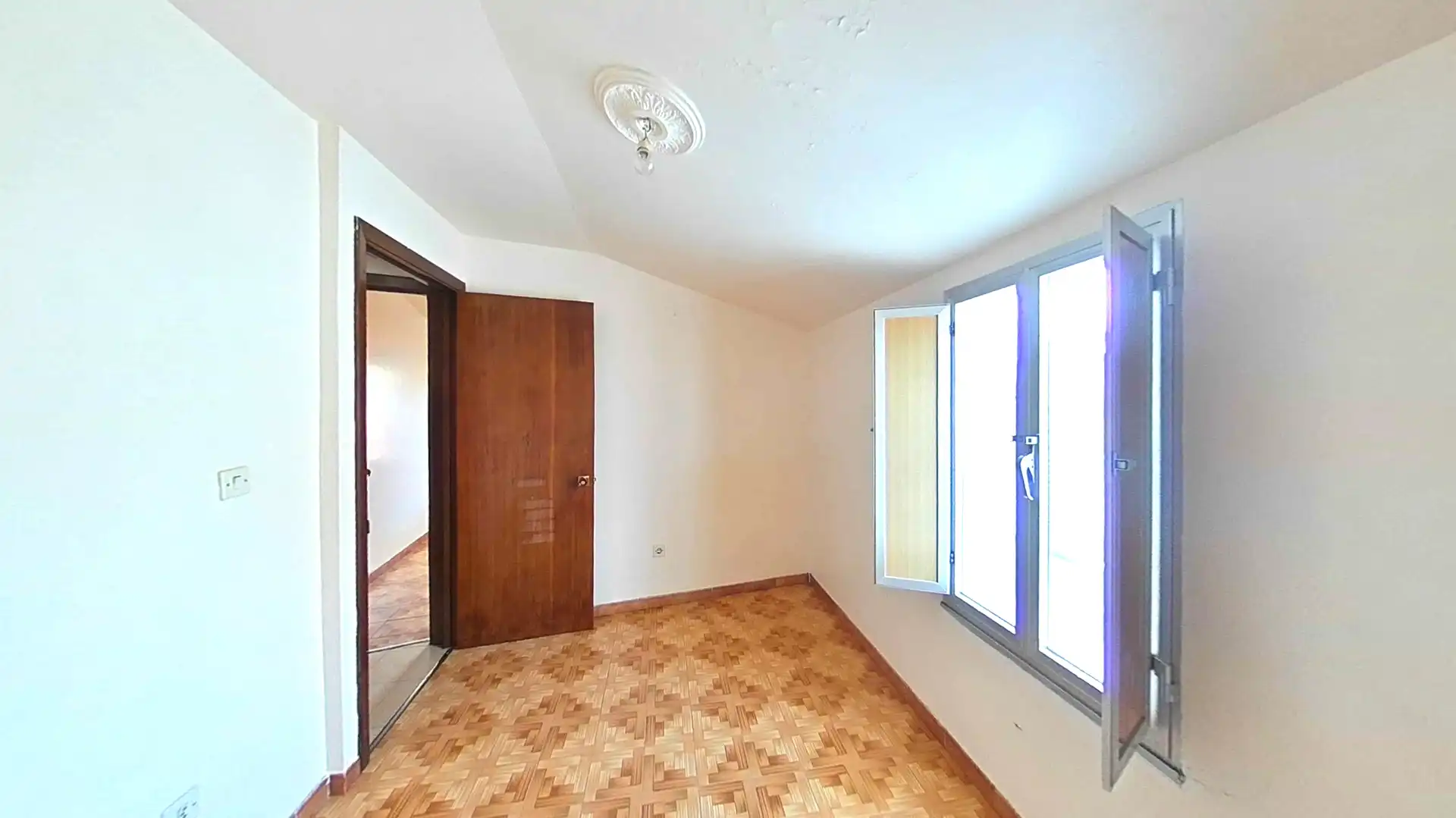 Flat for sale in Santos, Cariño