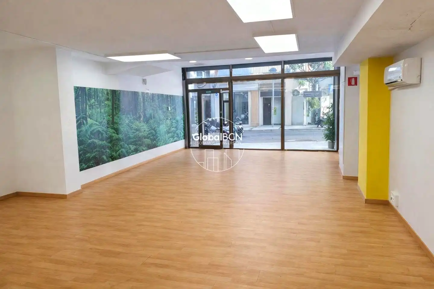 Local comercial en venda a calle de Joaquim Rubió i Ors, imagen 2