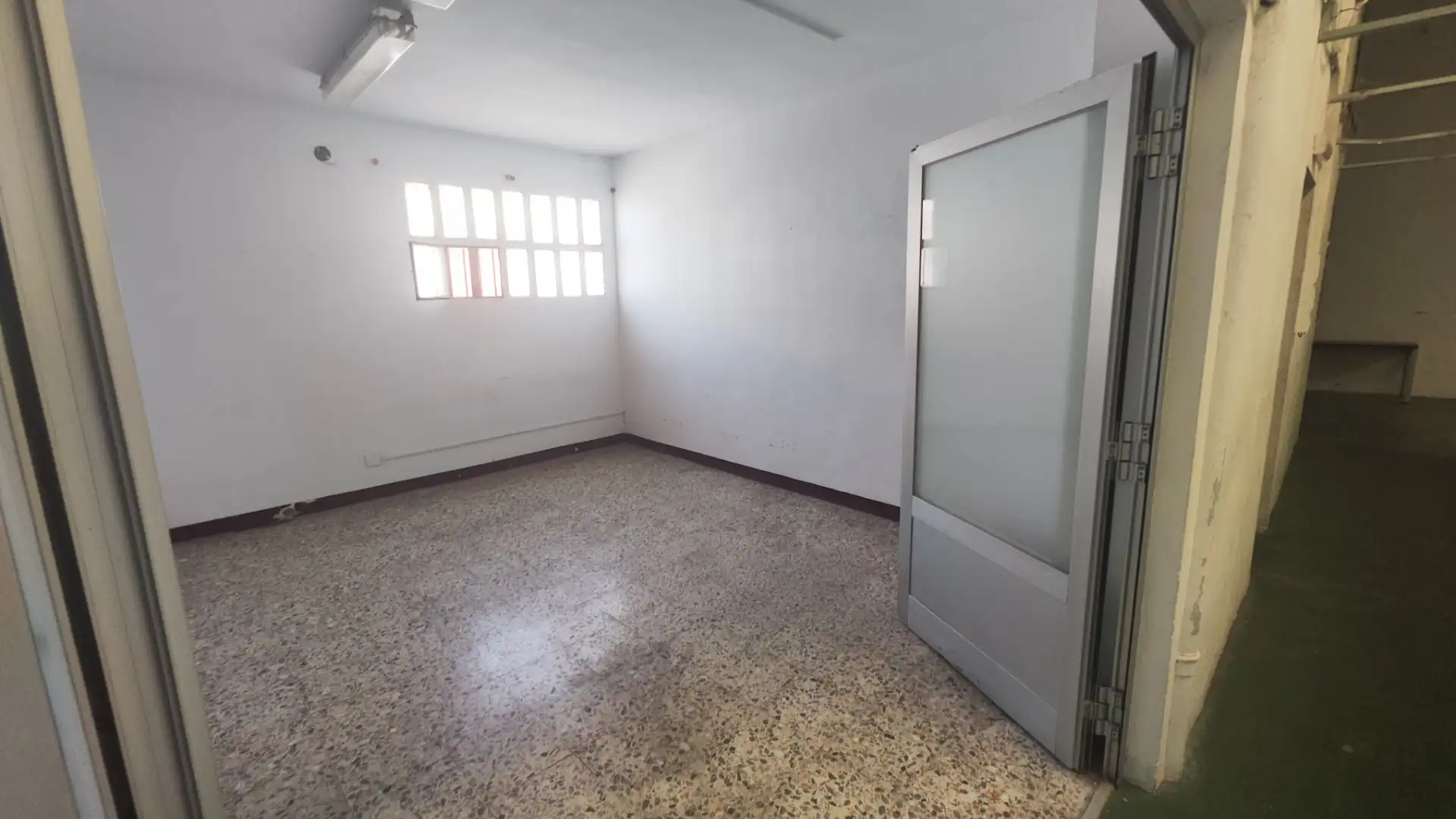 Nave industrielle à louer à Polígono Pignatelli 27D, imagen 7