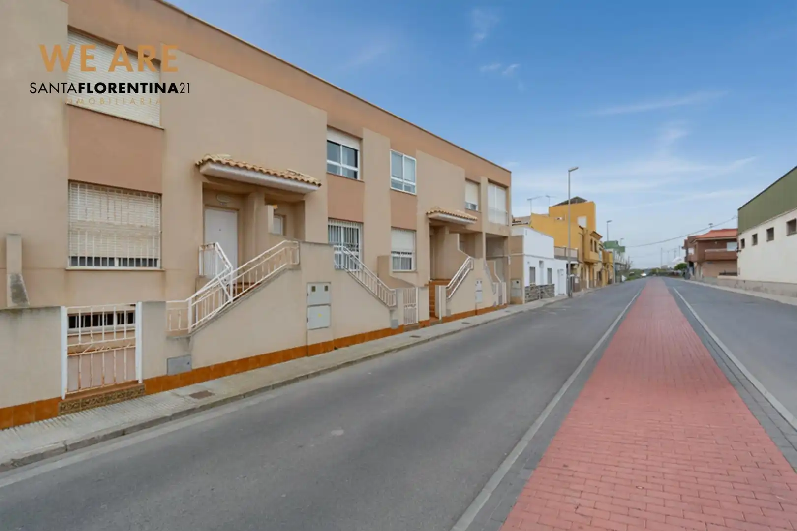 Vista exterior de Dúplex en venda en Cartagena amb Aire condicionat, Calefacció i Jardí privat