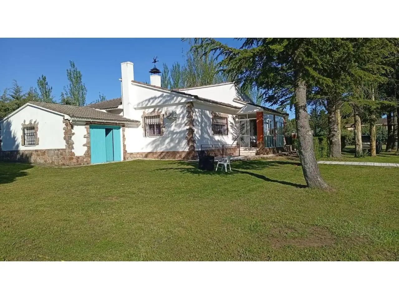 Exterior view of Country homes for sale in Valdunciel  with Air Conditioner, Heating and Private garden