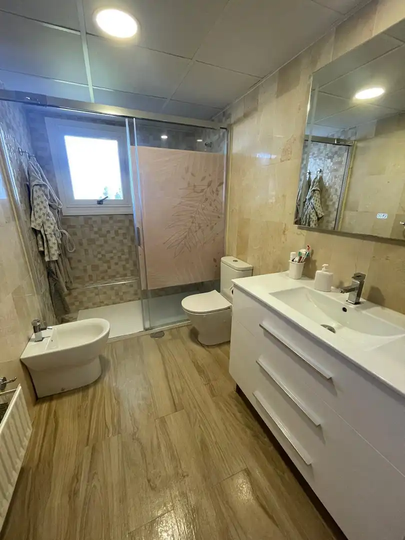 Bany de Apartament en venda en Marbella amb Terrassa, Traster i Moblat