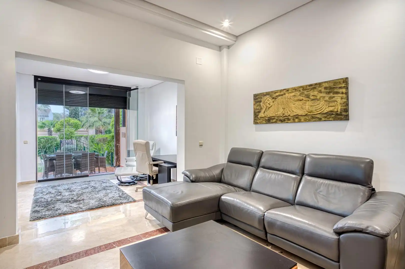 Living room of Apartments for sale in Sanlúcar de Barrameda  with Air Conditioner, Private garden and Terrace