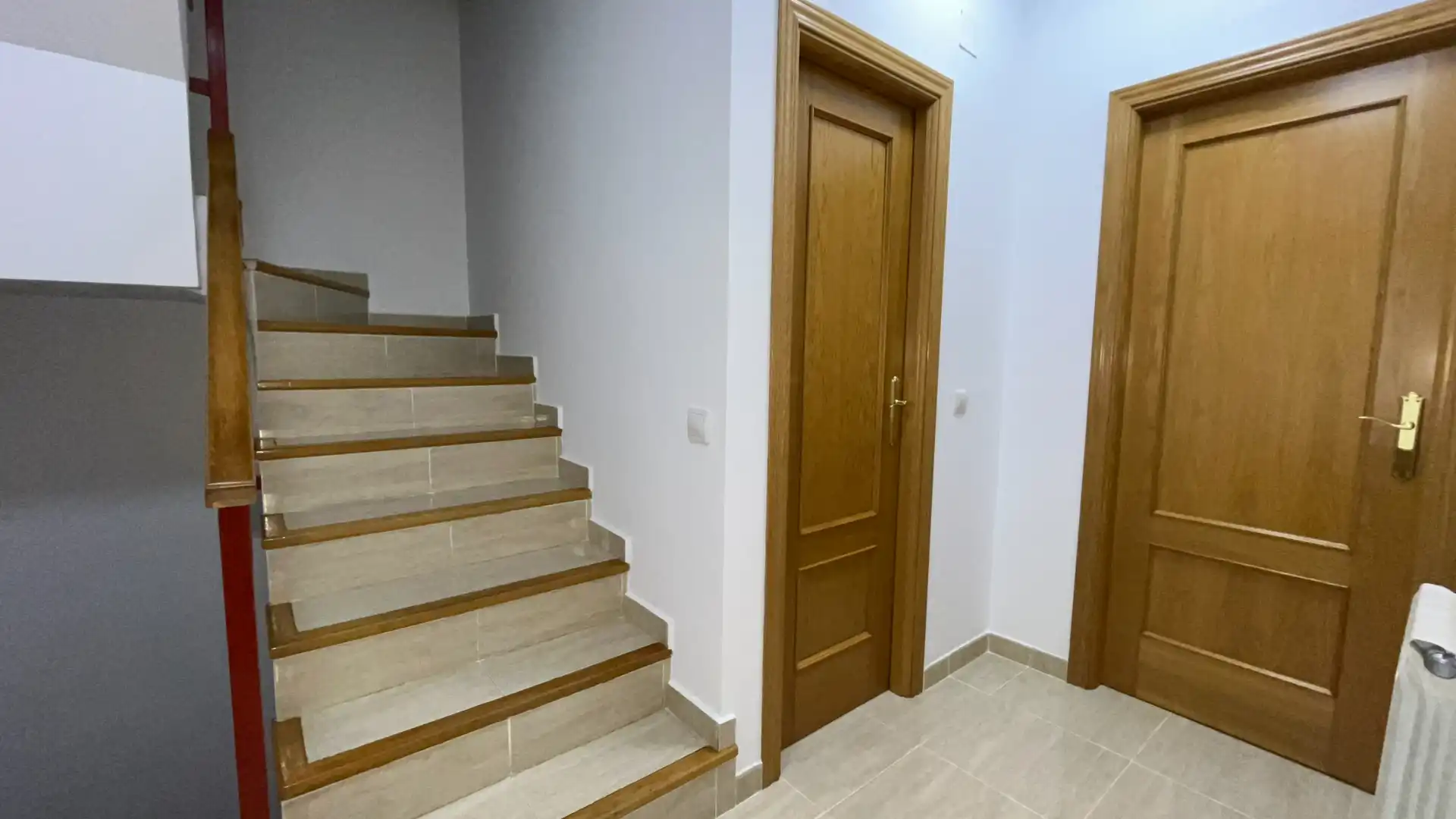 Casa adosada de lloguer en Aldea del Fresno amb Aire condicionat, Calefacció i Parquet