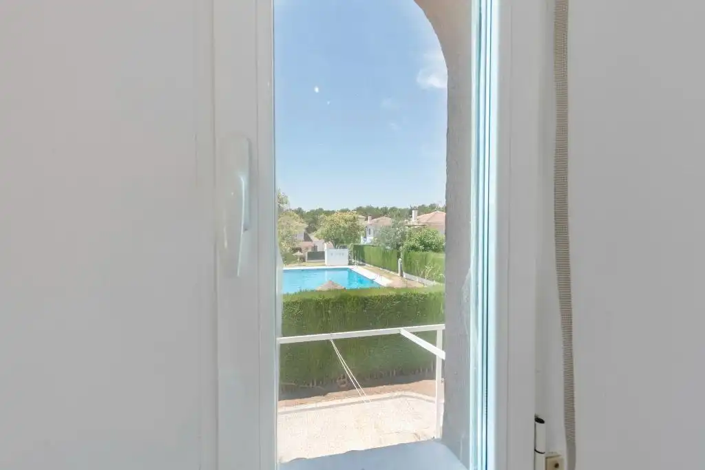 Piscina de Casa o xalet en venda en Albolote amb Aire condicionat, Balcó i Piscina comunitària