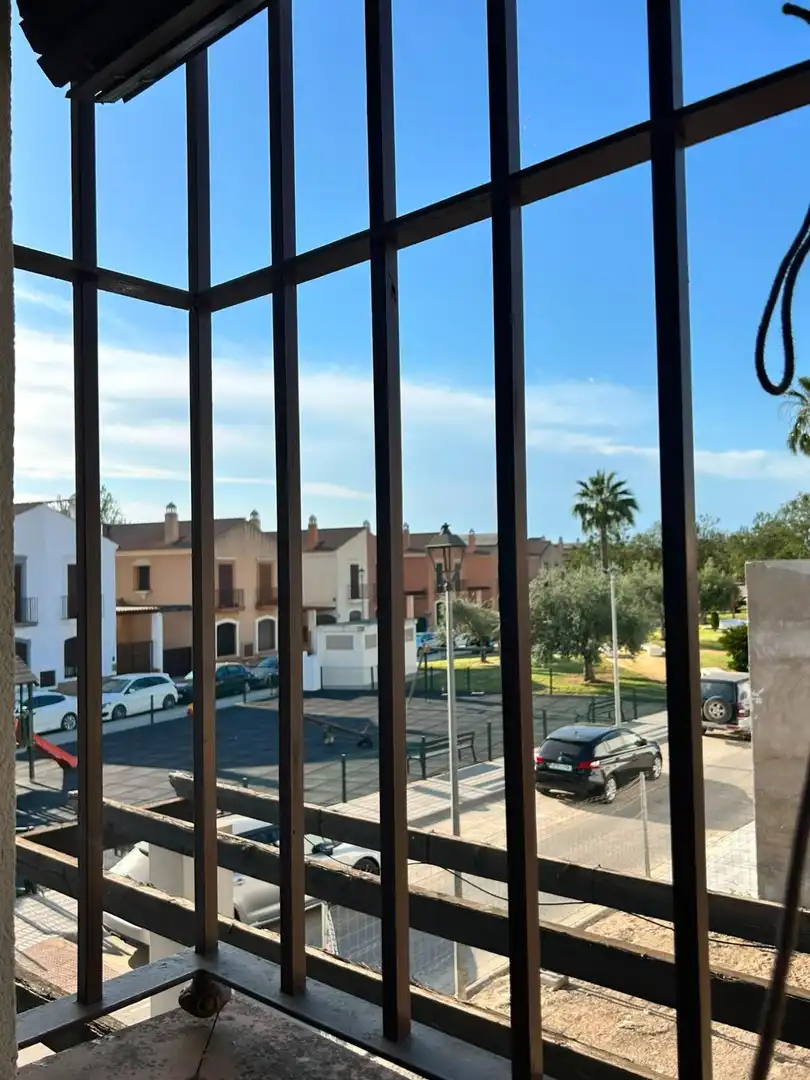 Vista exterior de Casa o xalet en venda en Tocina amb Terrassa i Moblat