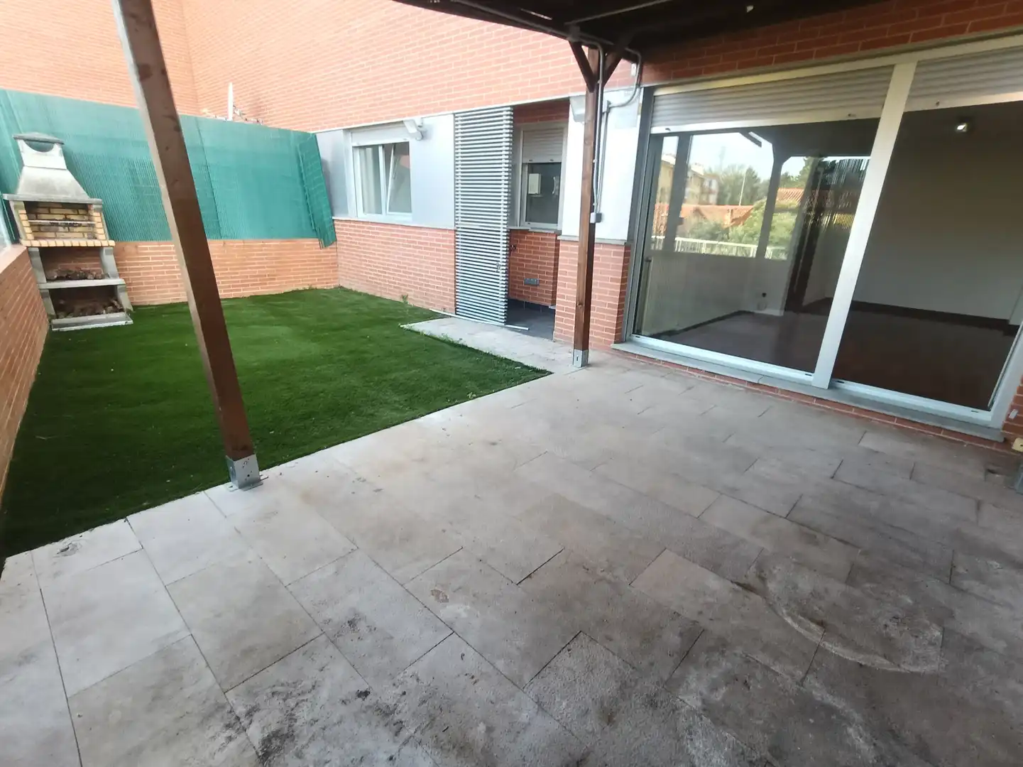 Terrassa de Pis en venda en Torrelavega  amb Calefacció, Jardí privat i Traster
