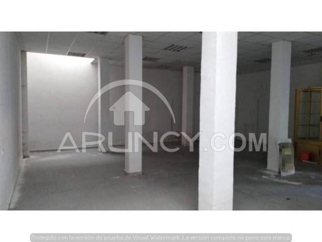 Local comercial en Alquiler en El Cerro