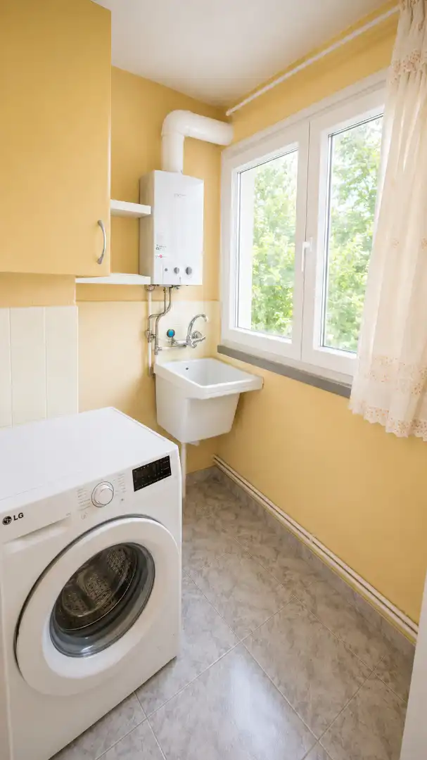 Baño de Piso en venta en Vigo  con Calefacción, Parquet y Amueblado