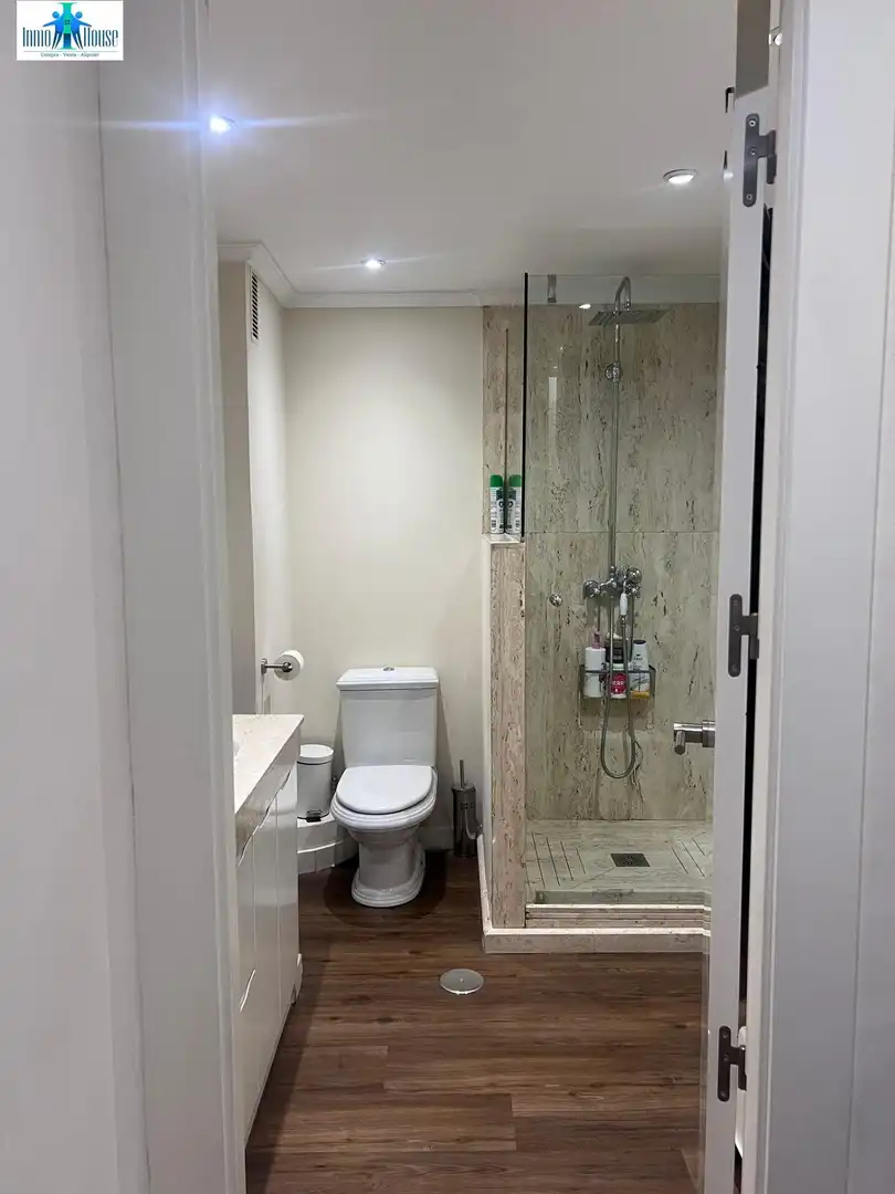 Appartamento con terrazza in vendita a Centro, imagen 16