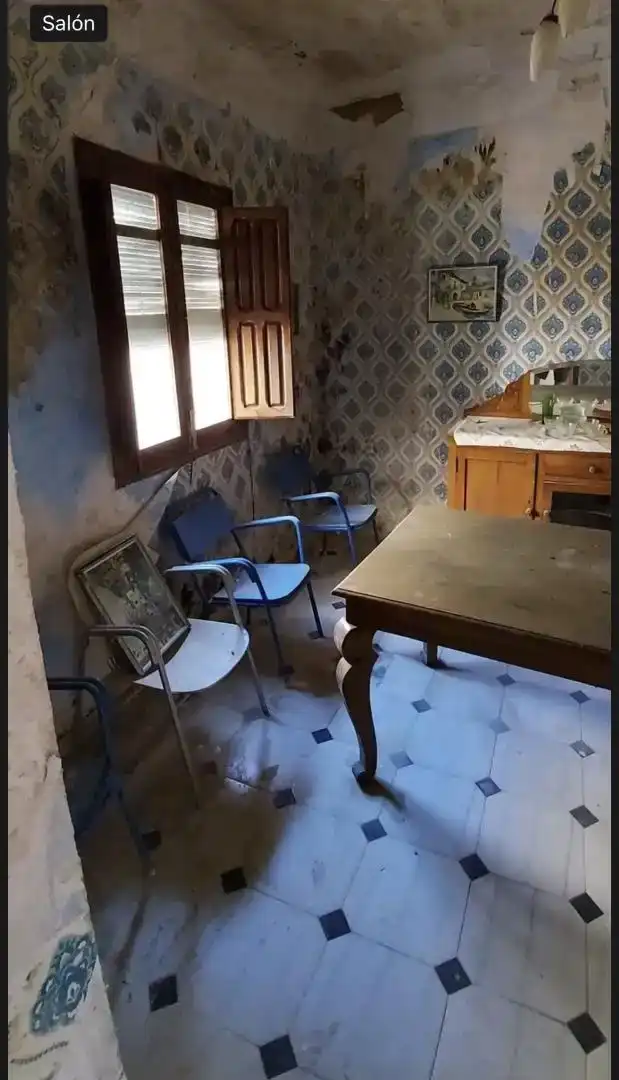 Menjador de Casa o xalet en venda en Lanjarón amb Terrassa i Balcó