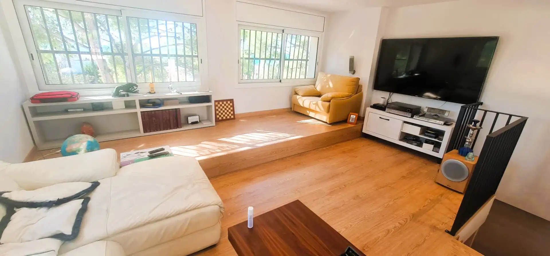 Sala d'estar de Casa o xalet en venda en Tarragona amb Aire condicionat, Calefacció i Jardí privat