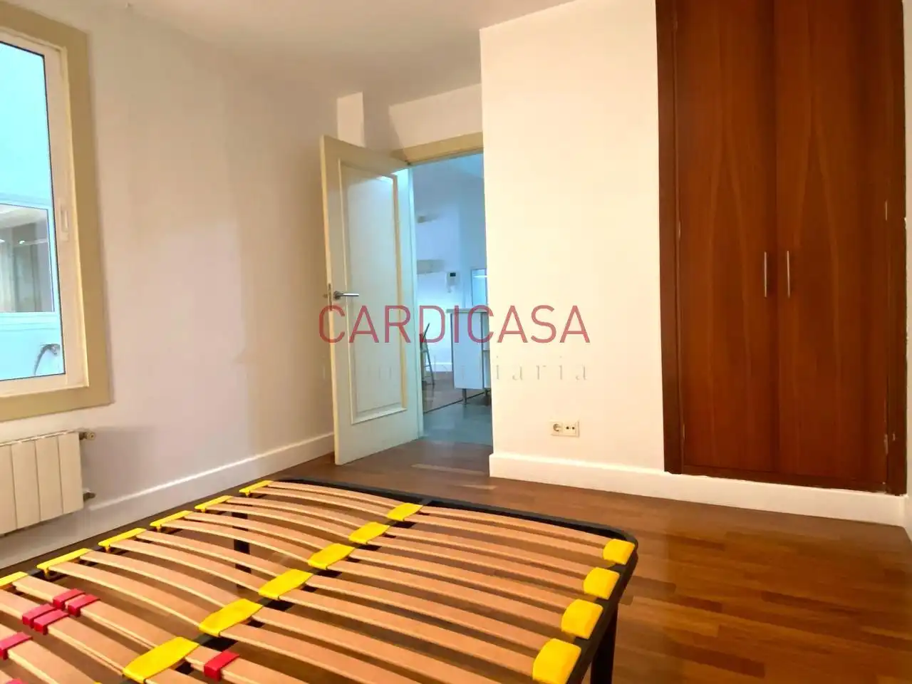 Habitación de Piso de alquiler en Vigo  con Calefacción, Parquet y Balcón