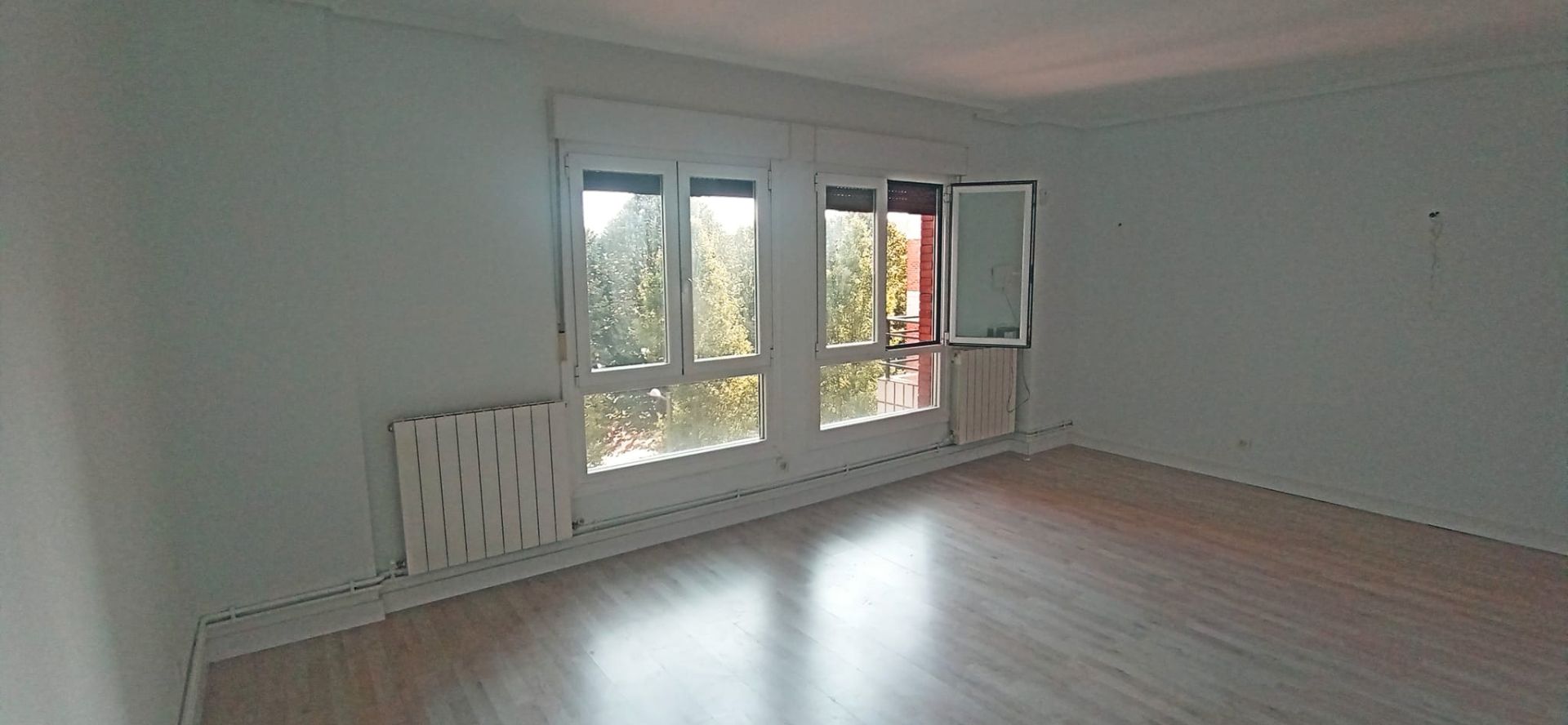Bedroom of Flat for sale in Erandio