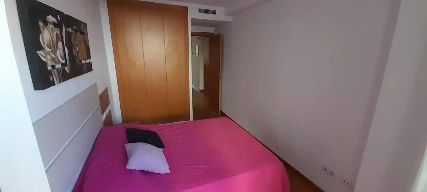 Flat for rent in - Paseo De Sebastián Elcano, El Grao
