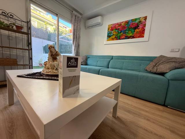 Casa adosada en Venta en San Antonio de Benagéber