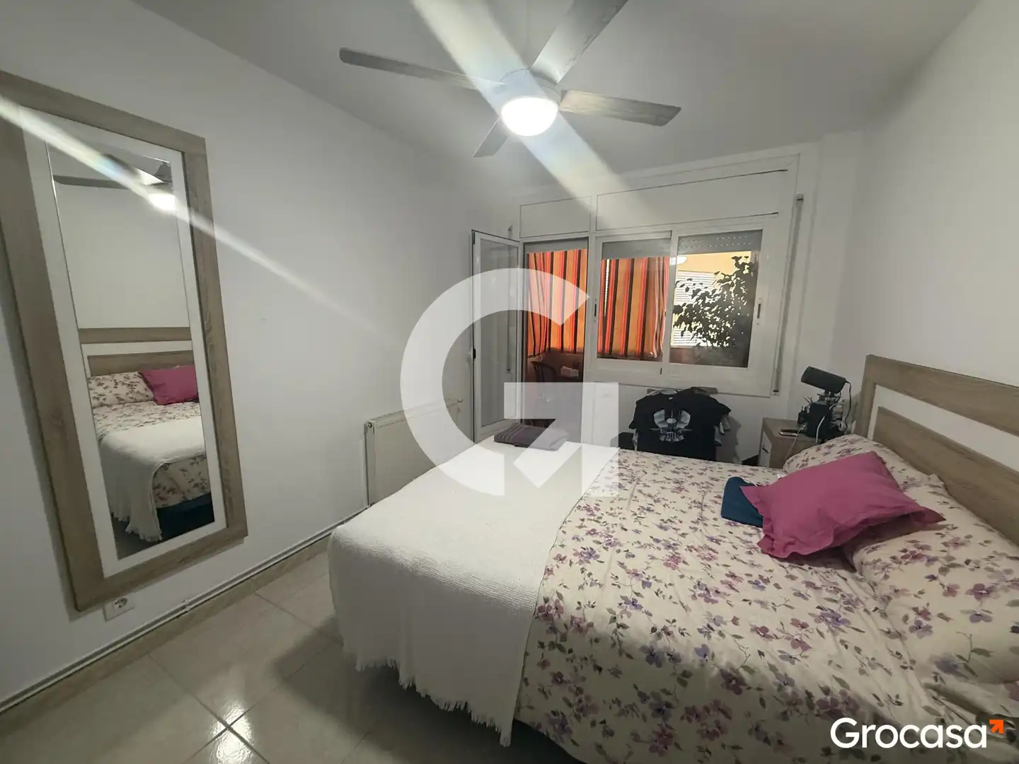 Bedroom of Flat for sale in Mataró  with Heating, Terrace and Storage room