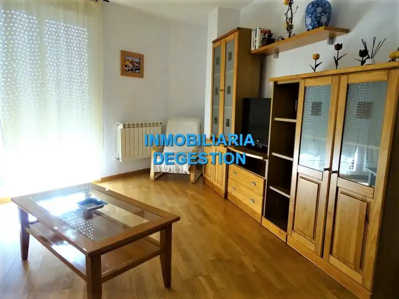 Sala de estar de Piso en venta en Linares con Aire acondicionado, Calefacción y Parquet