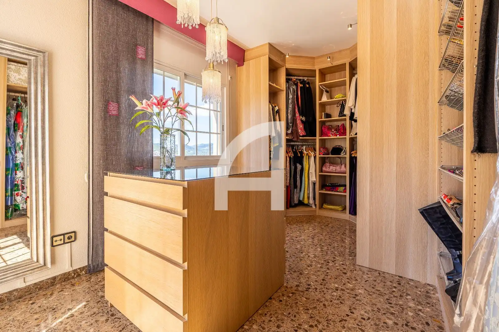 Habitación de Casa o chalet en venta en Molins de Rei con Aire acondicionado, Calefacción y Terraza