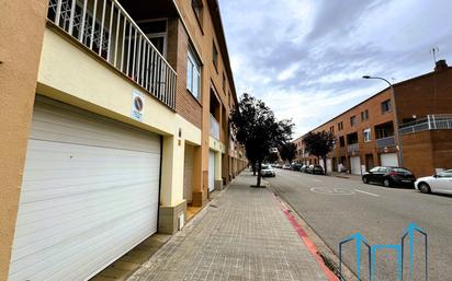 Exterior view of Single-family semi-detached for sale in Sabadell  with Air Conditioner, Heating and Private garden