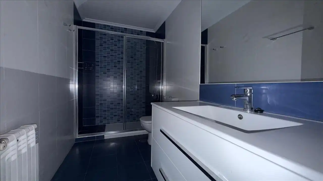 Baño de Piso en venta en Gijón 