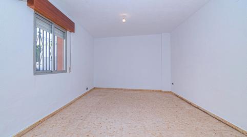 Foto 3 de Casa adosada en venda a Calle Mariana Pineda, Polideportivo, Alhendín