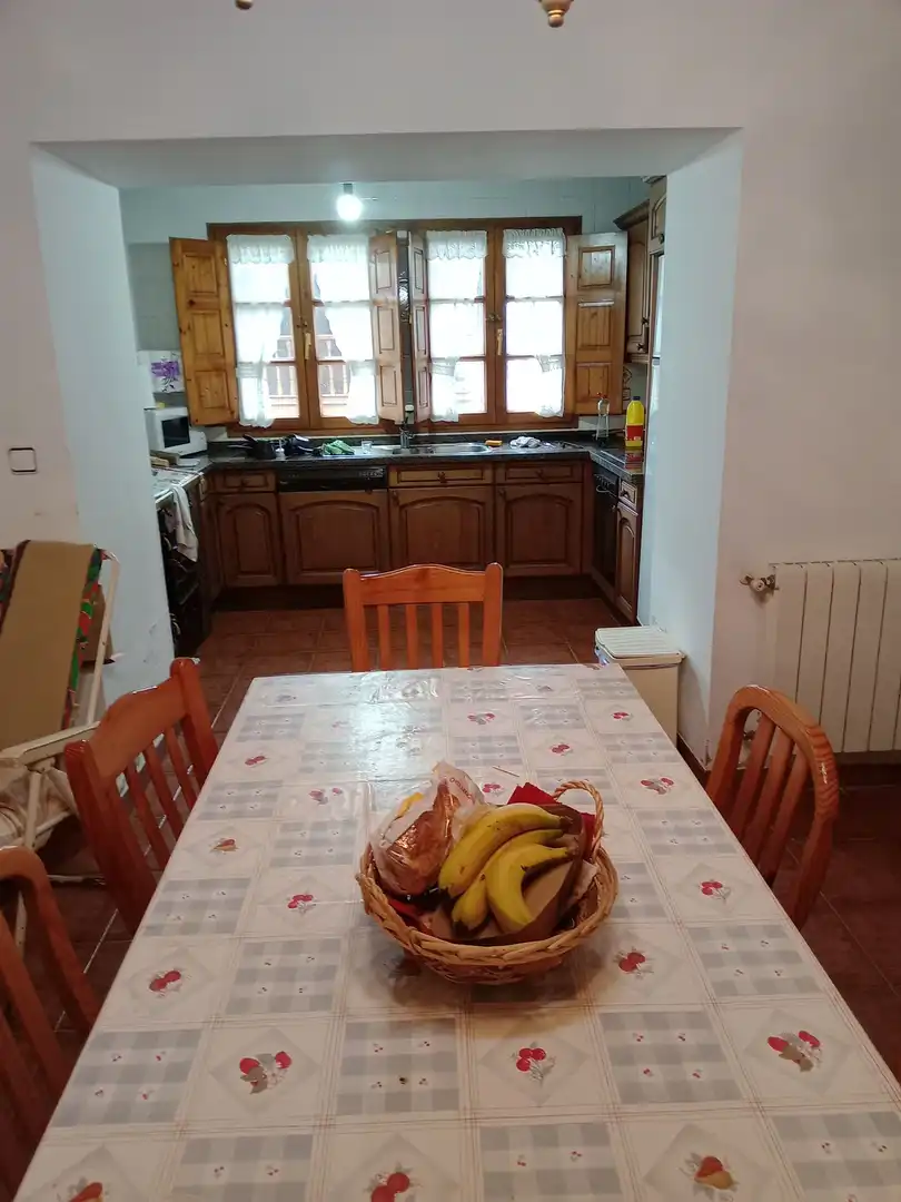 Casa en venda a Parres, imagen 3