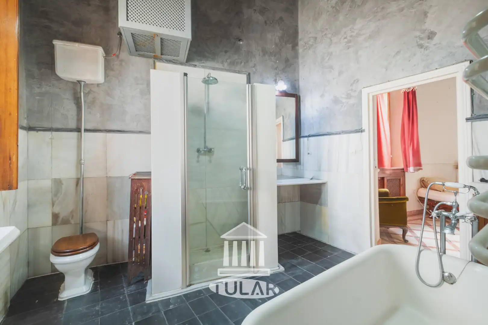 Bathroom of Houses for sale in El Puerto de Santa María  with Air Conditioner and Terrace