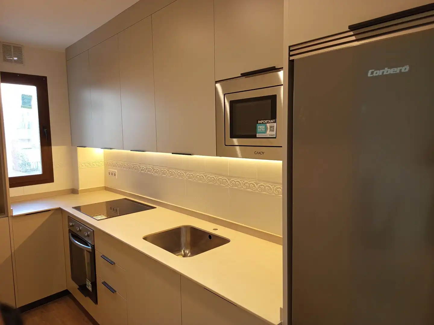 Cocina de Piso en venta en Málaga con Aire acondicionado y Terraza