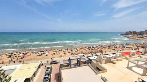 Ático con impresionantes vistas frontales al mar, en primera línea de la playa, 2 dormitorios, 2 baños, plaza de garaje, piscina y, imatge 5