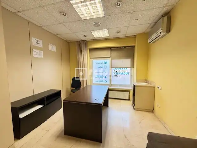 Büro zum Verkauf in Madrid mit Klimaanlage, Heizung und Terrasse