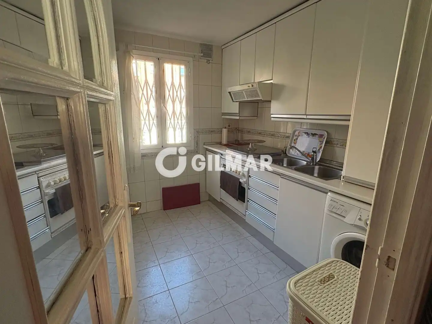 Cocina de Piso en venta en Madrid con Calefacción