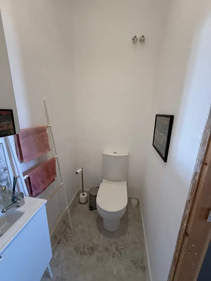 Bany de Casa o xalet en venda en Chimeneas amb Aire condicionat, Calefacció i Jardí privat