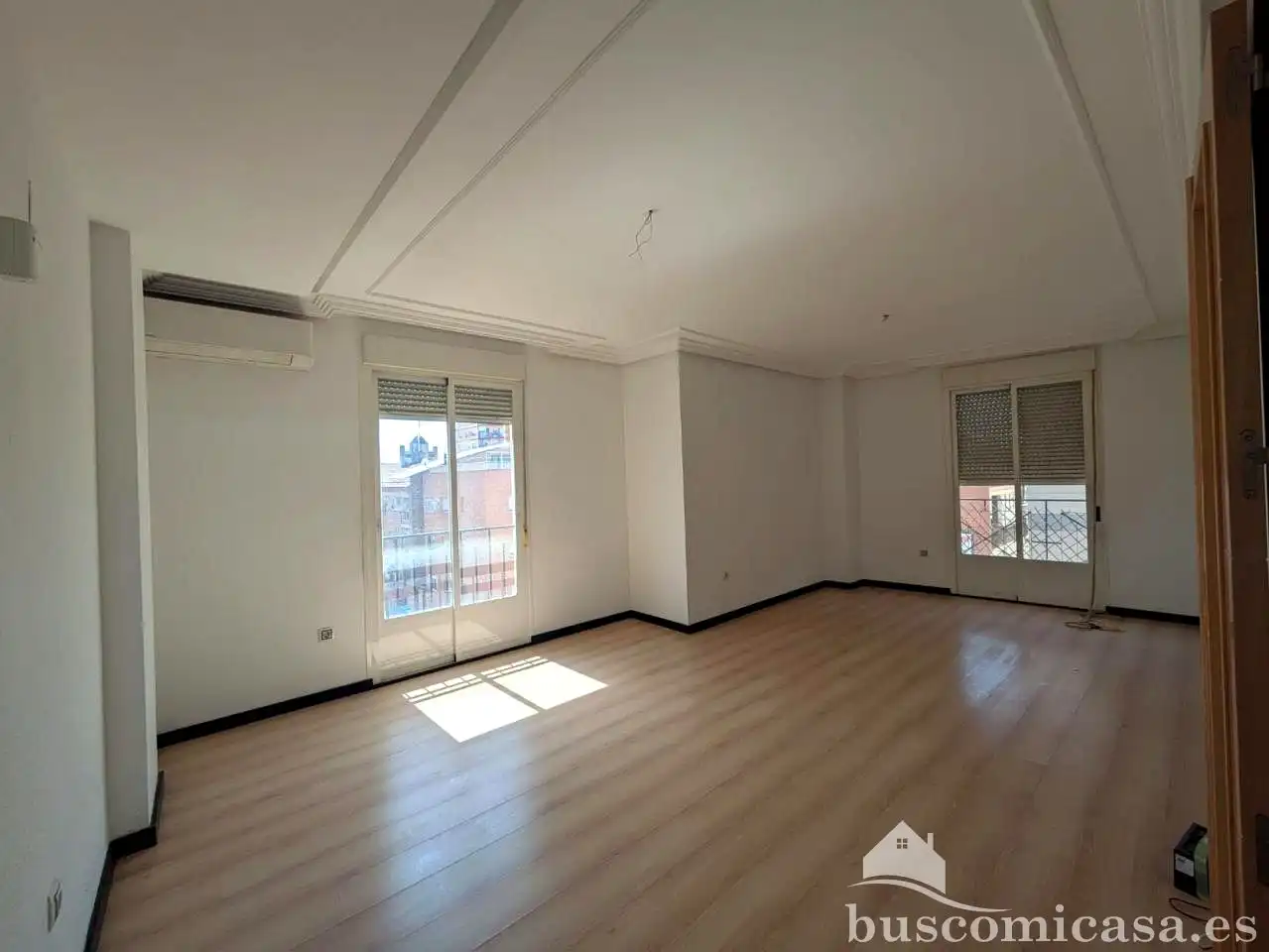 Piso con terraza en venta en Calle de los Bomberos, imagen 3
