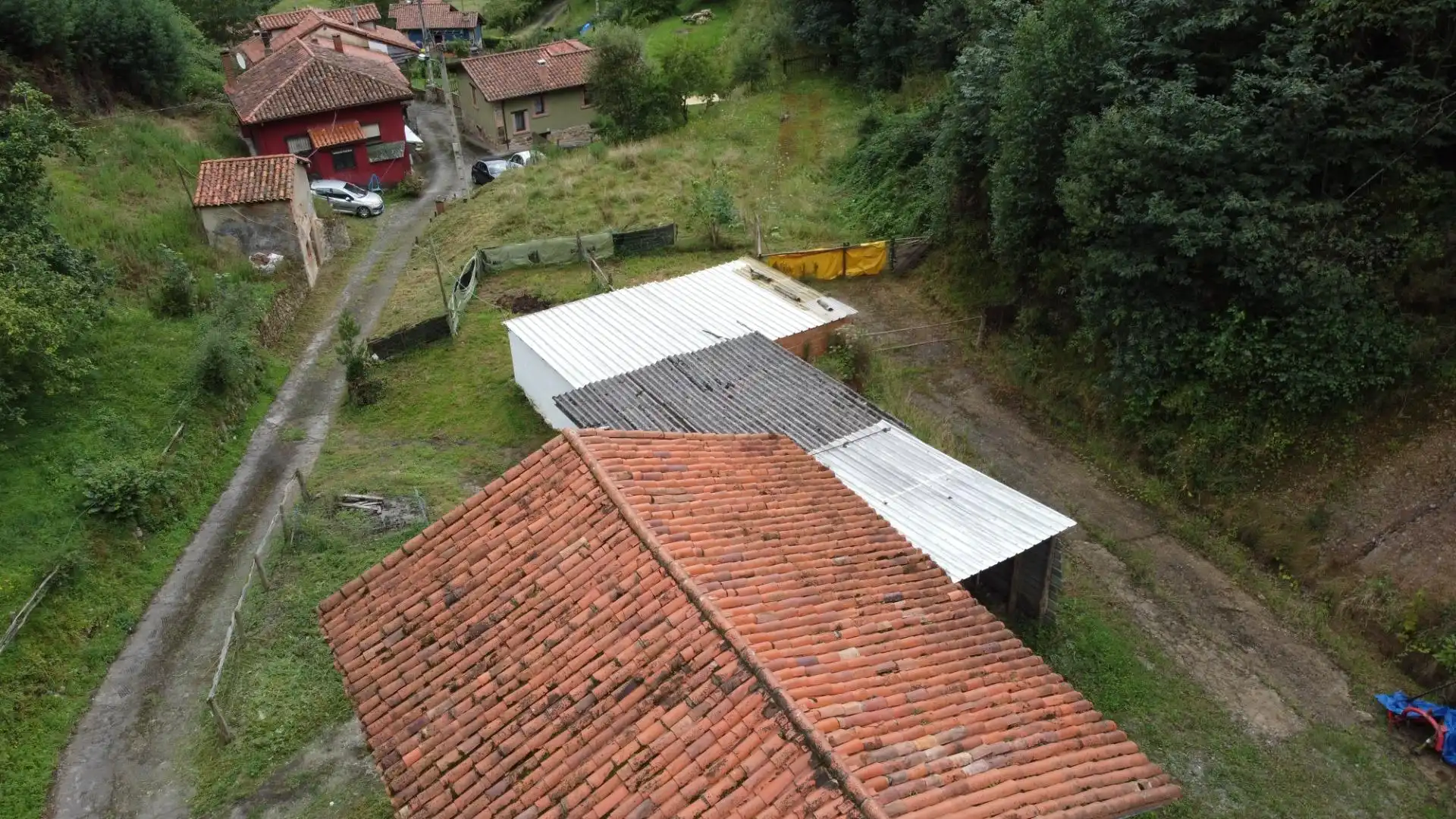 Exterior view of Houses for sale in Piloña  with Private garden