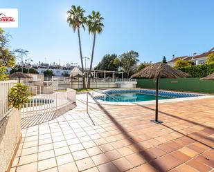 Piscina de Pis de lloguer en Jerez de la Frontera amb Terrassa i Piscina comunitària