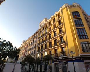 Exterior view of Flat to rent in  Madrid Capital  with Heating, Parquet flooring and Terrace